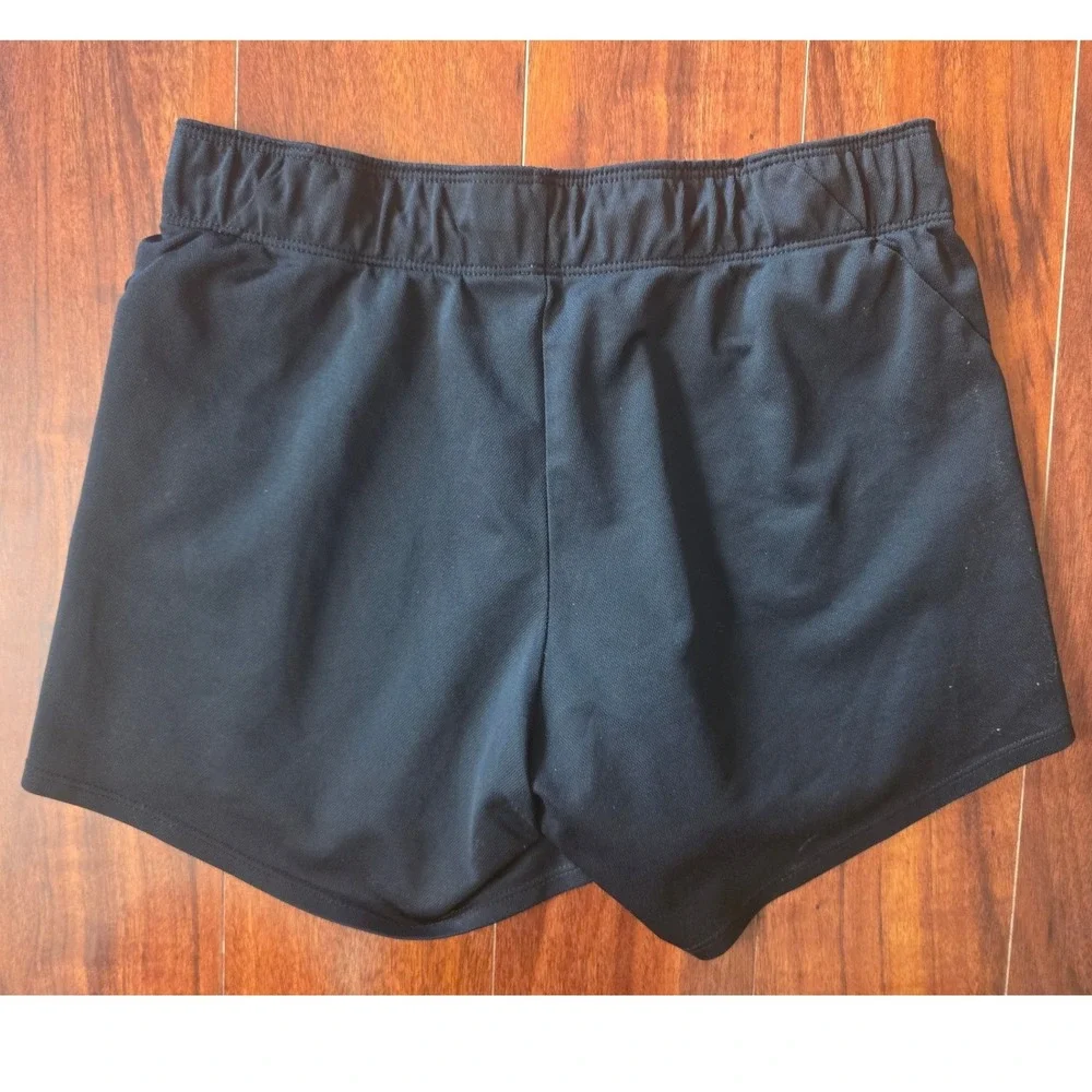 Nike Pro Dri-FIT Shorts Womens Small Purple Mauve Pockets Black Running